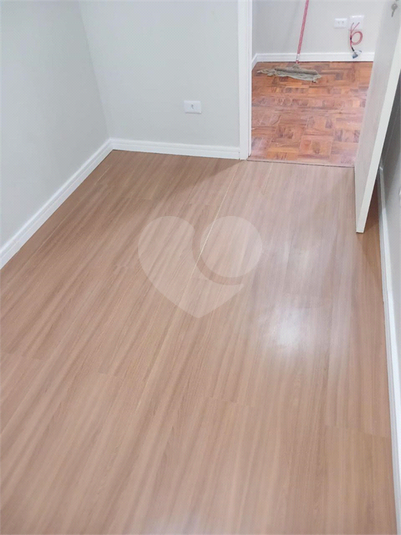 Foto REO1096301
