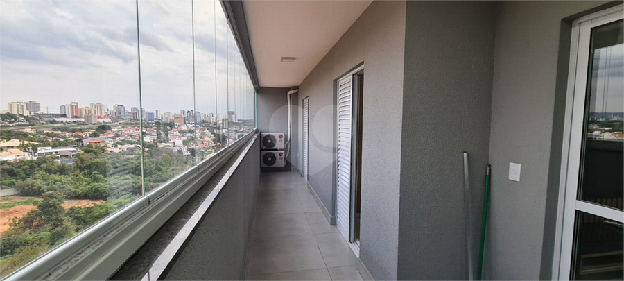 Foto REO1096305