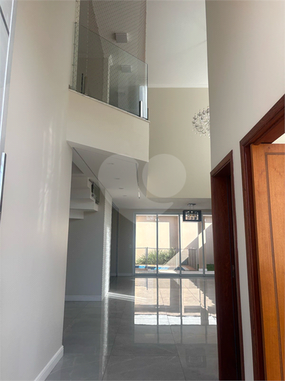 Foto REO1096306