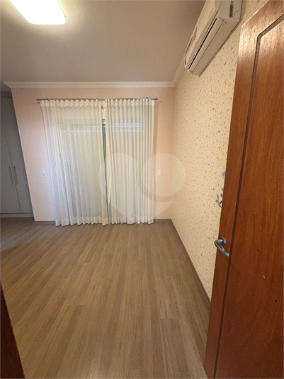 Foto REO1096306