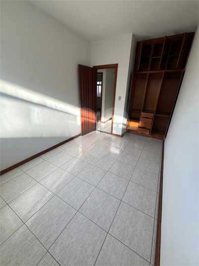 Foto REO1096311