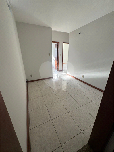 Foto REO1096311