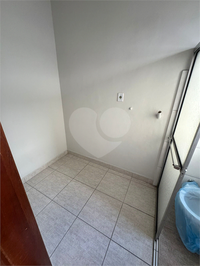Foto REO1096311