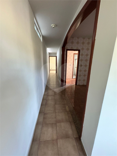 Foto REO1096311