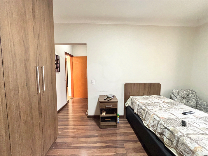 Foto REO1096343