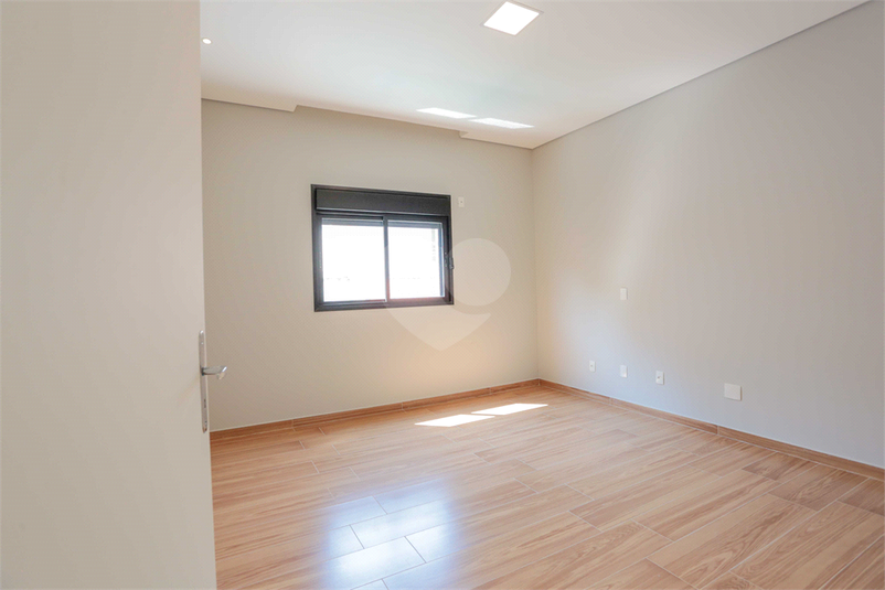 Foto REO1096352