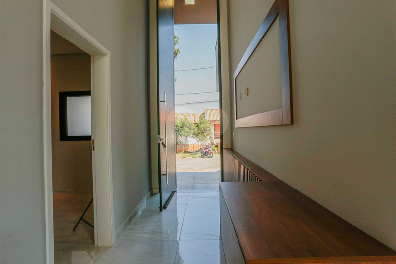 Foto REO1096352