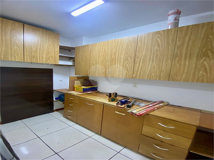 Foto REO1096354