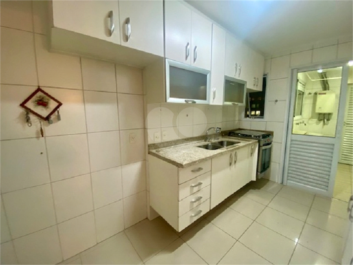 Foto REO1096354
