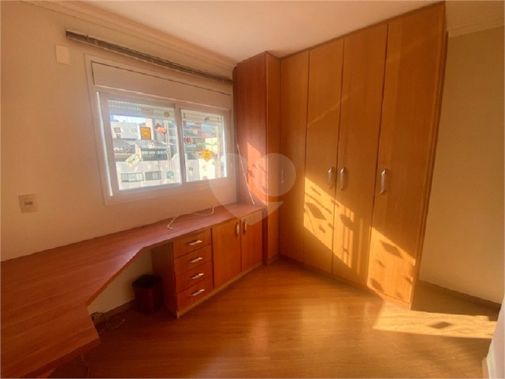 Foto REO1096354