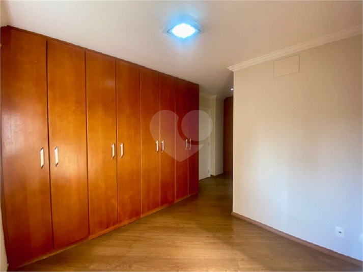 Foto REO1096354