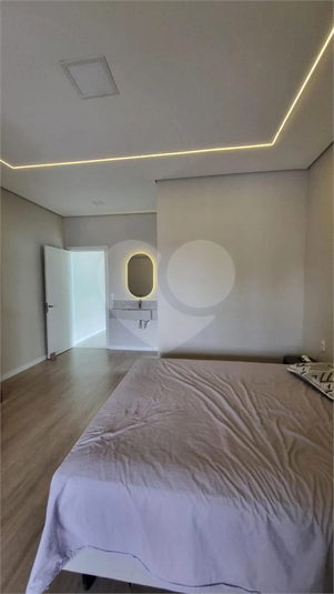 Foto REO1096355