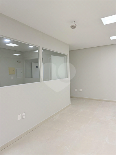 Foto REO1096356