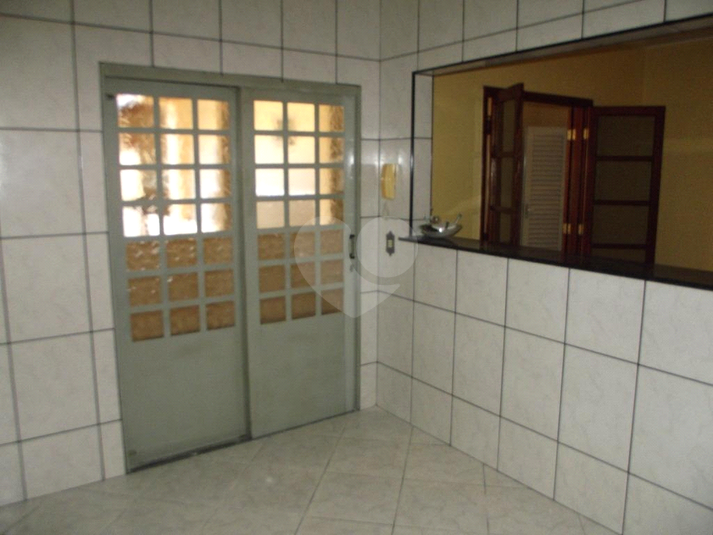 Foto REO1096357
