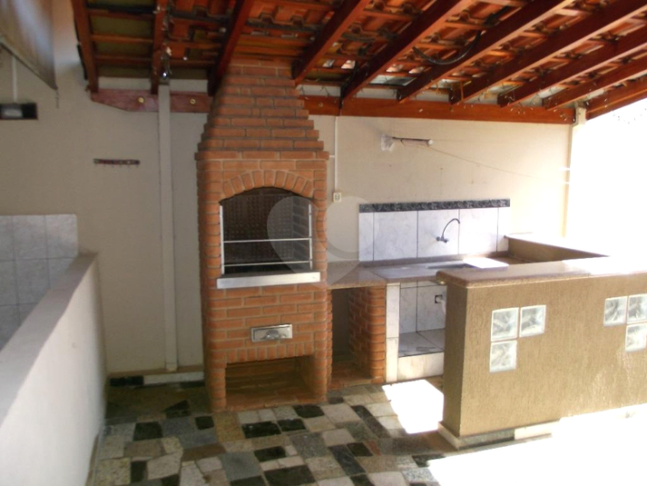 Foto REO1096357
