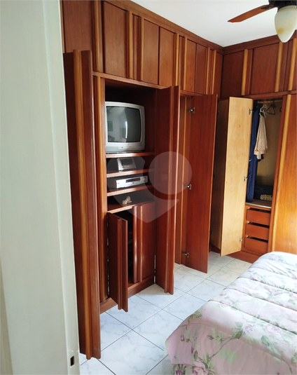 Foto REO1096362