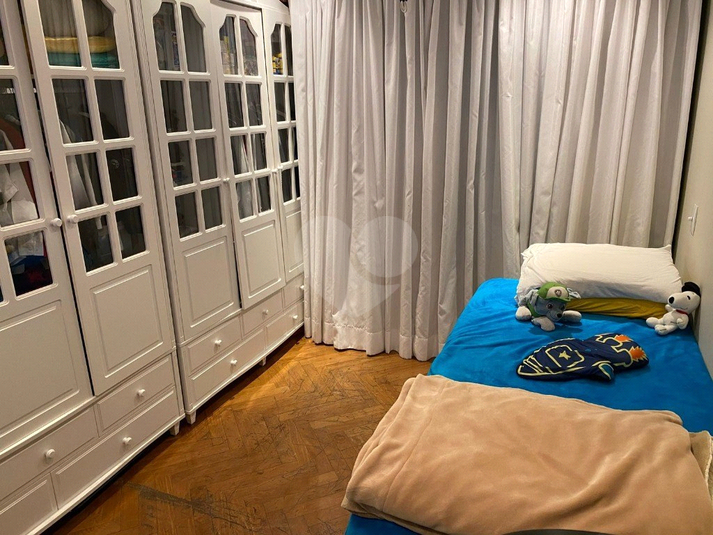 Foto REO1096365