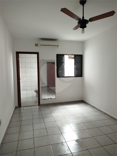 Foto REO1096374