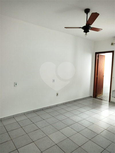 Foto REO1096374