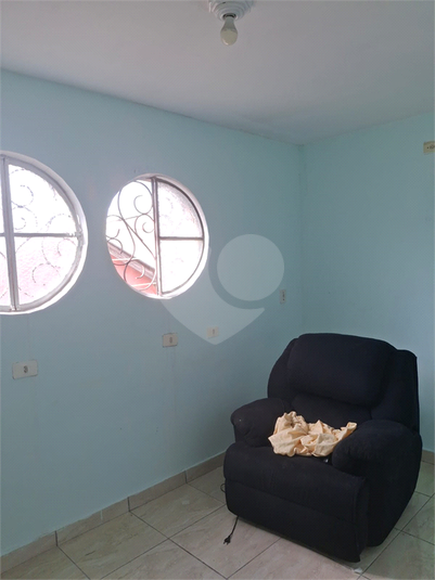Foto REO1096377
