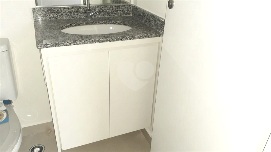 Foto REO1096387