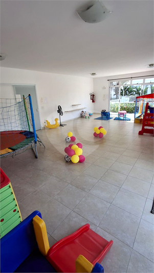 Foto REO1096392