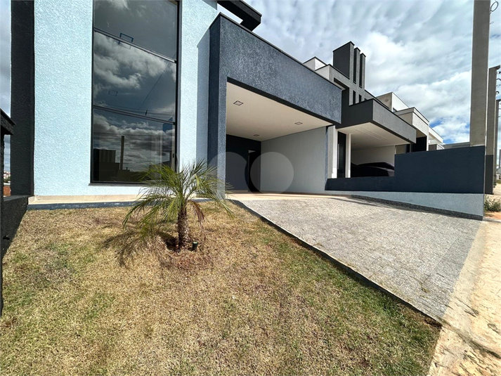 Foto REO1096398