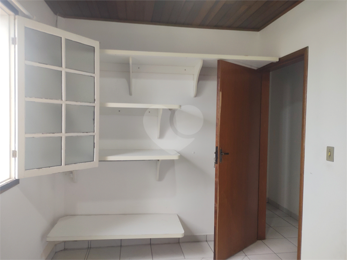 Foto REO1096399