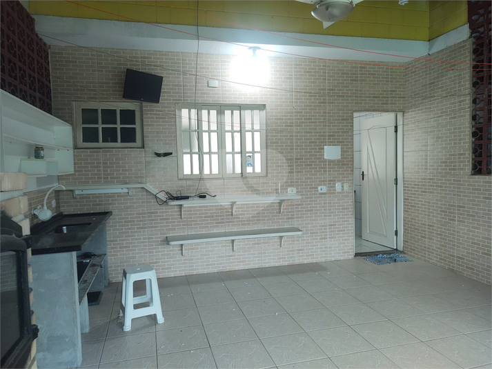 Foto REO1096399
