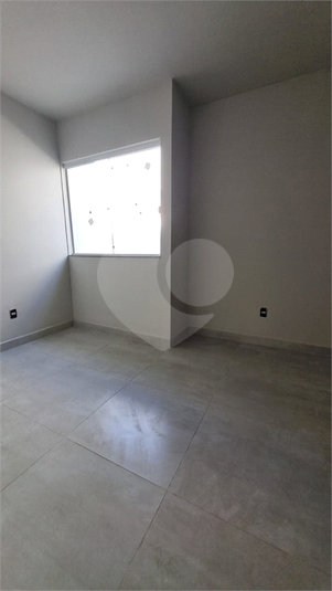 Foto REO1096401