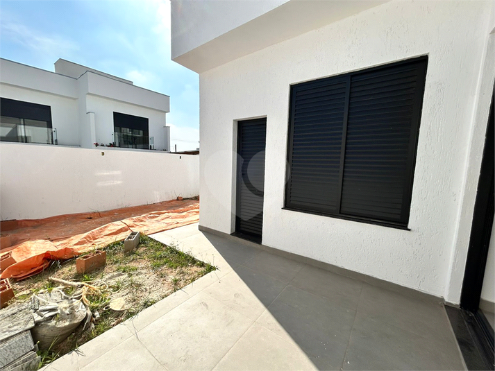 Foto REO1096403