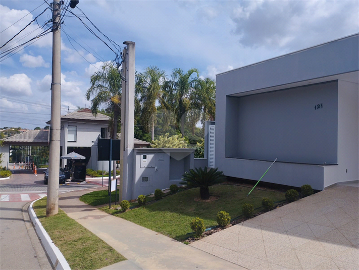Foto REO1096406