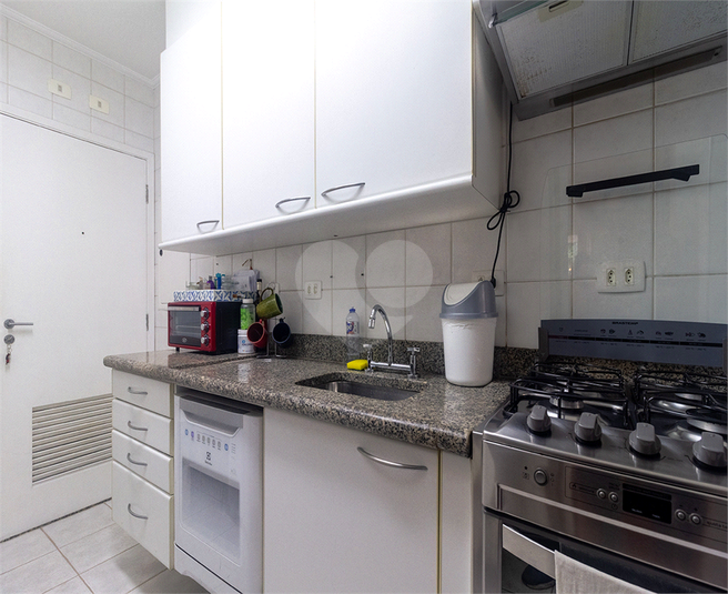 Foto REO1096409