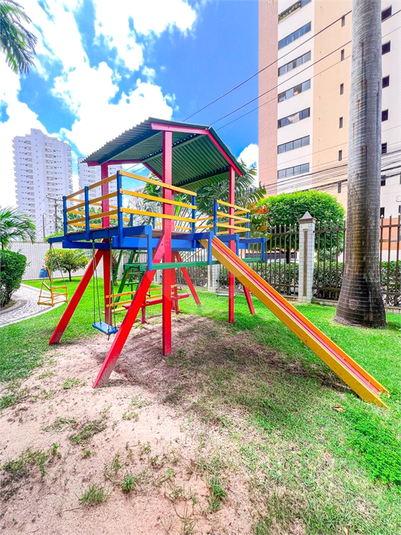 Foto REO1096418