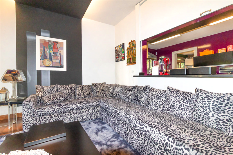 Foto REO1096429