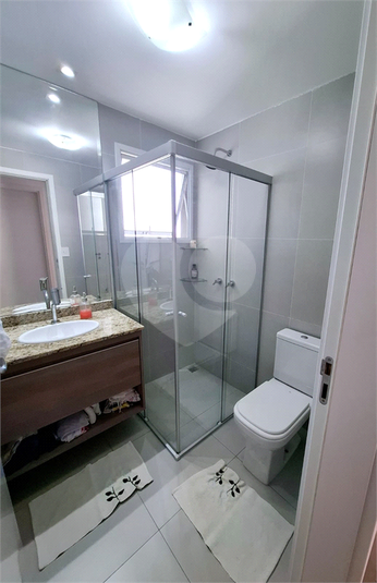 Foto REO1096431