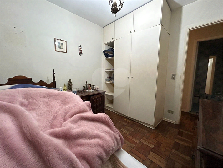 Foto REO1096434