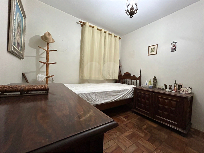 Foto REO1096434