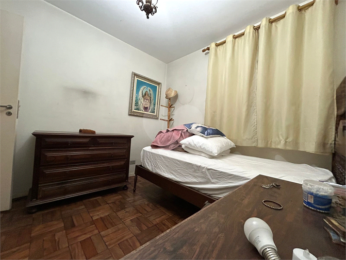 Foto REO1096434
