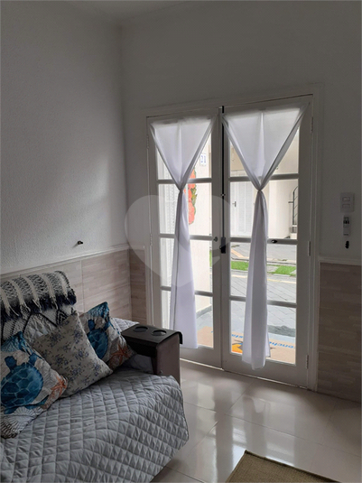 Foto REO1096440