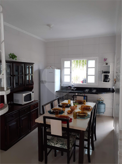 Foto REO1096440