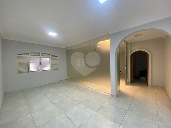Foto REO1096443
