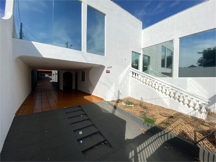 Foto REO1096443
