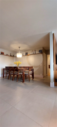 Foto REO1096445