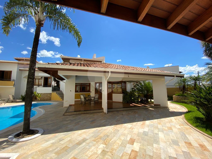 Foto REO1096450