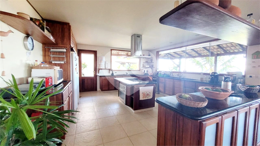Foto REO1096451