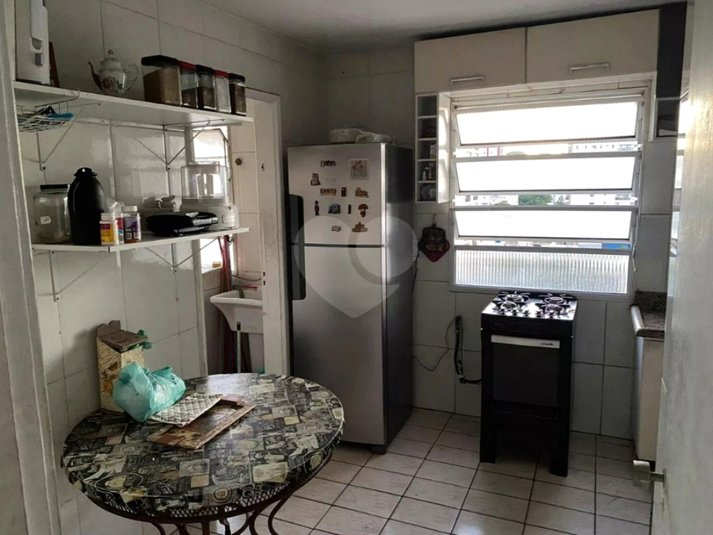 Foto REO1096452