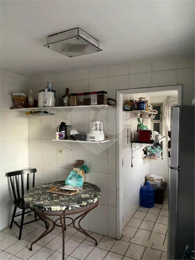 Foto REO1096452