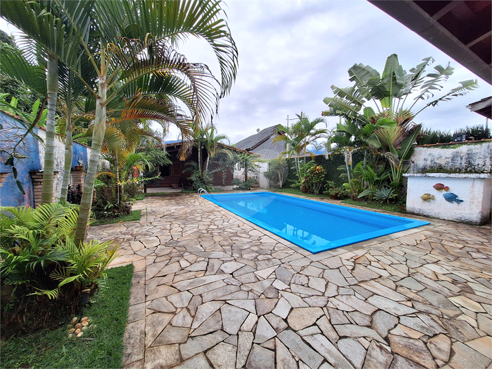 Foto REO1096454
