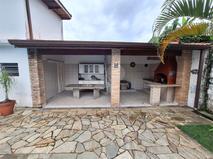 Foto REO1096454